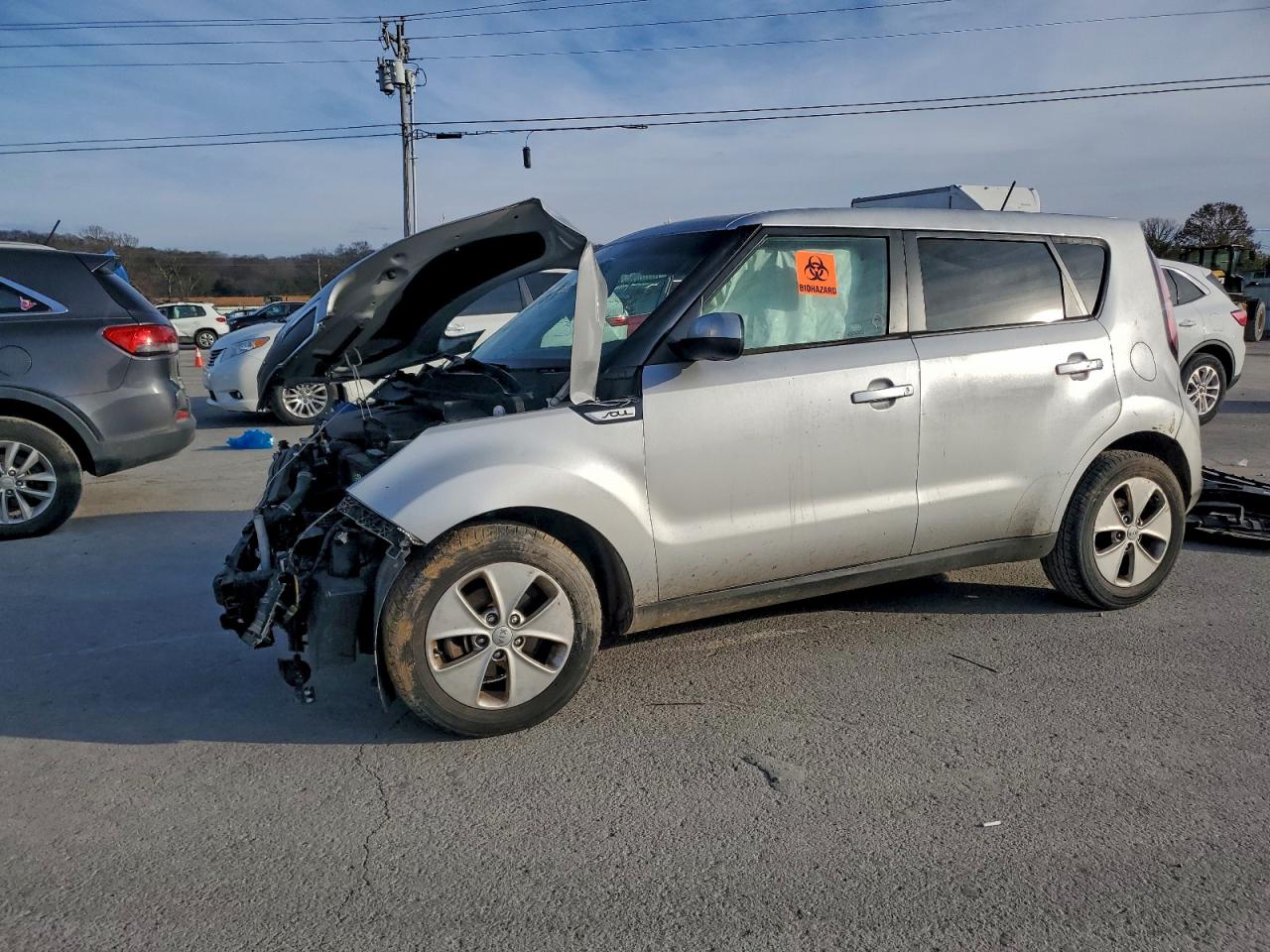 2016 Kia Soul, VIN KNDJN2A20G7823420 — Front end