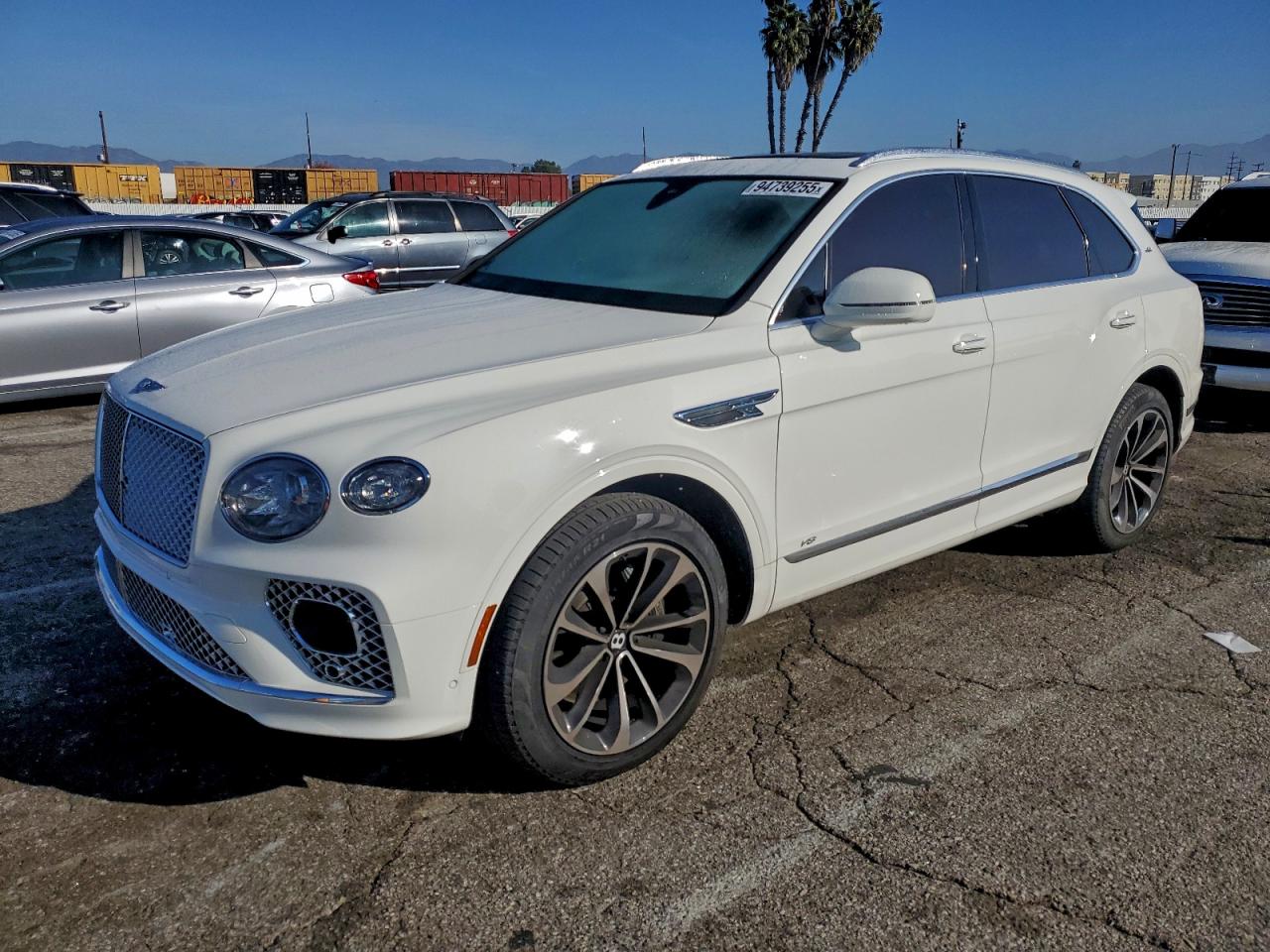 2022 Bentley Bentayga V8, VIN SJAAM2ZV5NC039838 — Water / flood