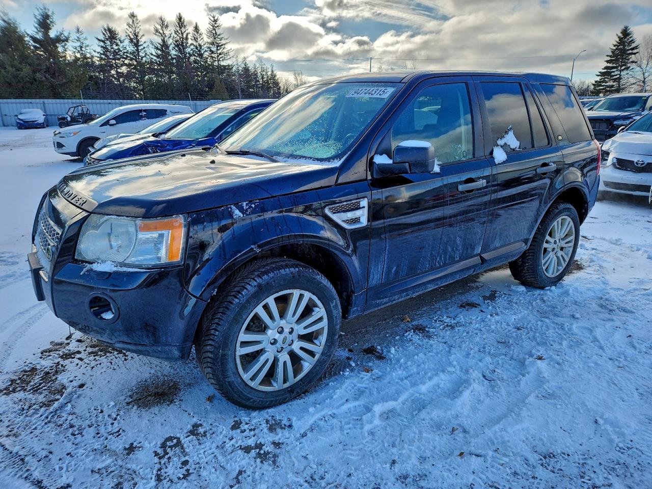 2010 Land Rover LR2 HSE, VIN SALFR2BN7AH175247 — Front end