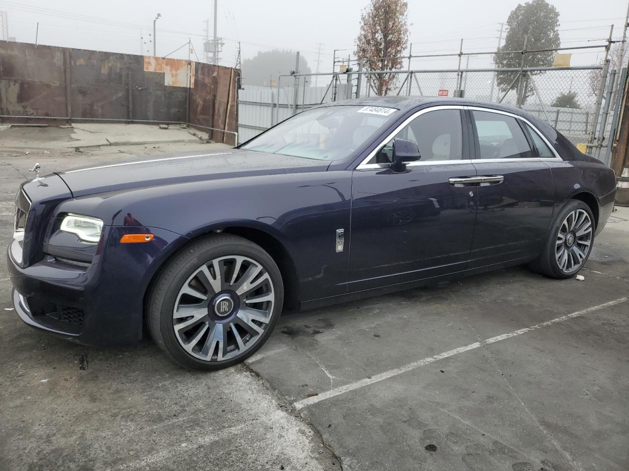 2018 Rolls-Royce Ghost, VIN SCA664S51JUX54552 — Minor dents and scratches