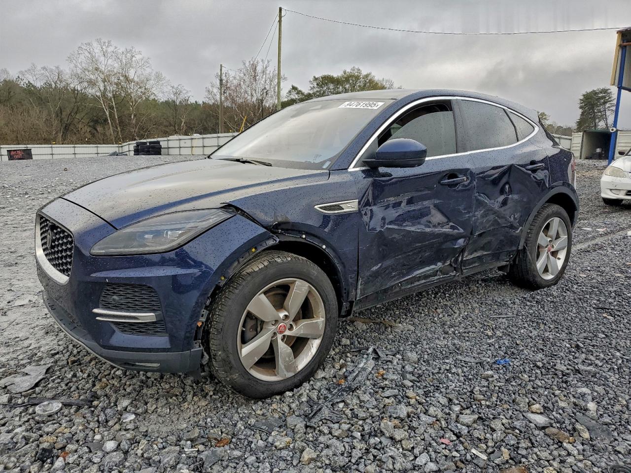 2021 Jaguar E-Pace SE, VIN SADFP2FX5M1024515 — Бок