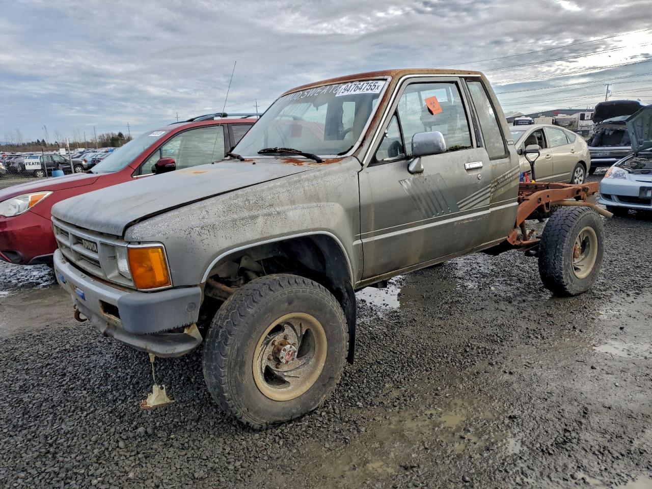 1987 Toyota Xtracab Trucks, VIN JT4RN67P4H5055676 — Stripped