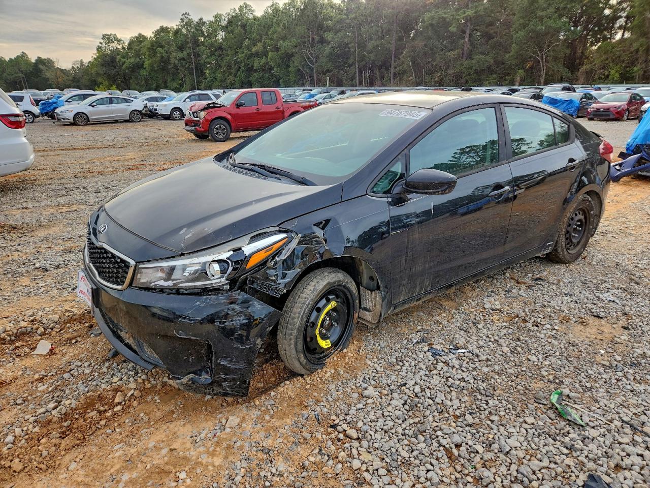 2017 Kia Forte LX, VIN 3KPFK4A79HE013551 — Front end