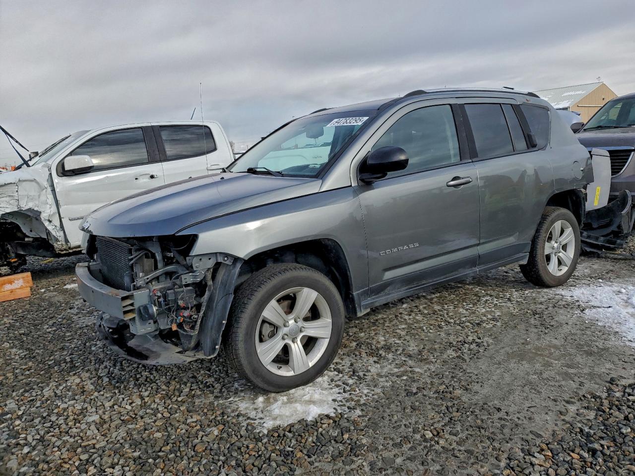 2012 Jeep Compass Sport, VIN 1C4NJDBB2CD591518 — Rear end