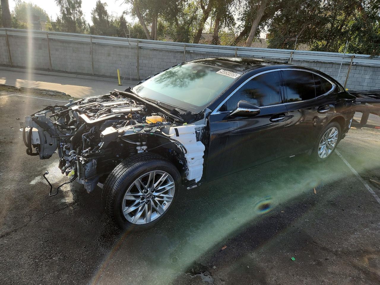 2022 Lexus LS 500, VIN JTHD51FF2N5017556 — Stripped