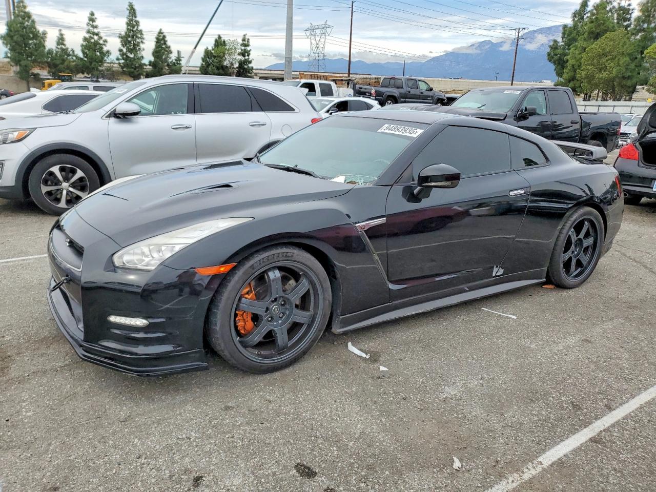 2015 Nissan GT-R Premium, VIN JN1AR5EF3FM280425 — Missing or altered VIN