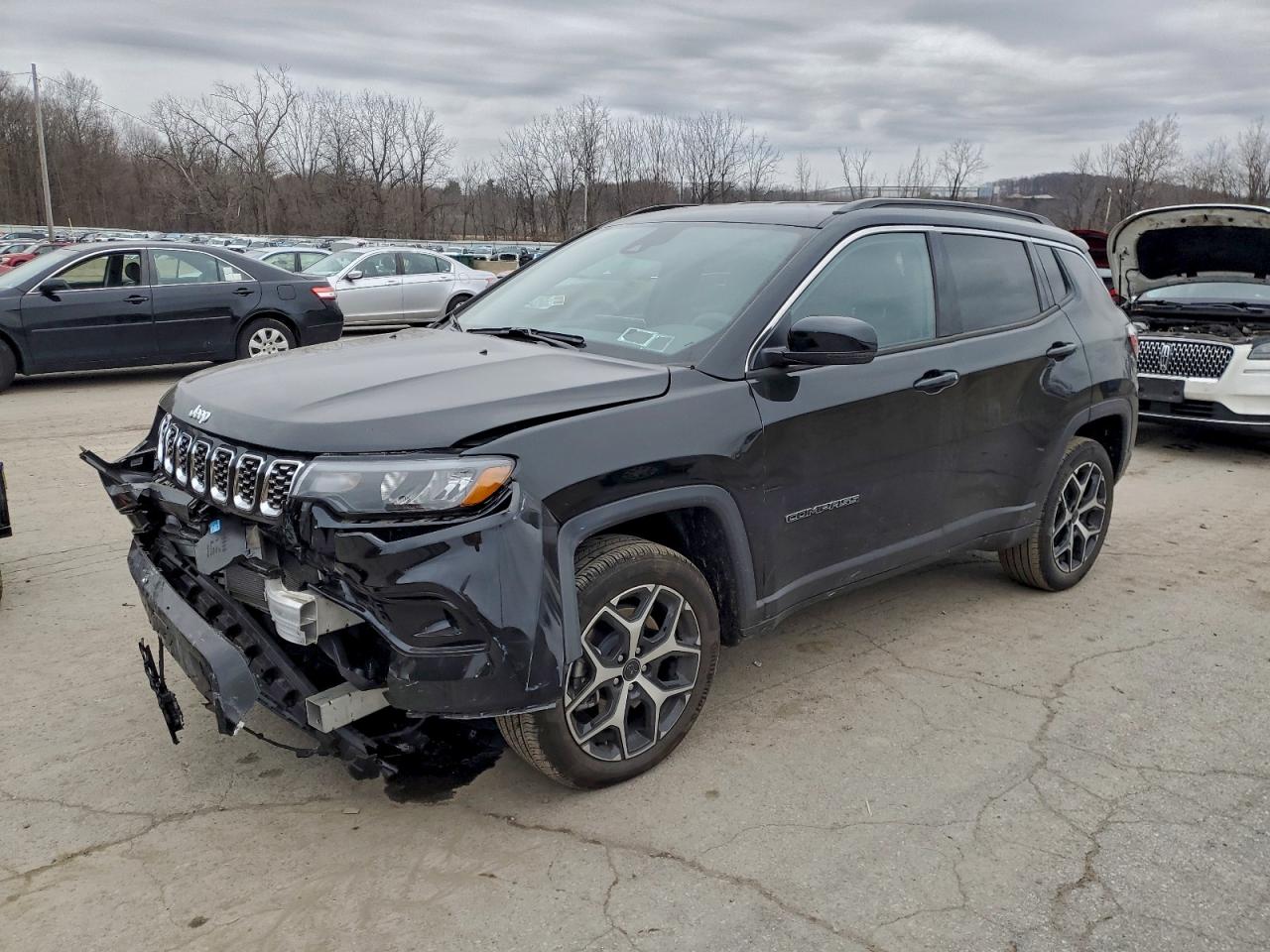 2025 Jeep Compass Limited, VIN 3C4NJDCN5ST541875 — Front end