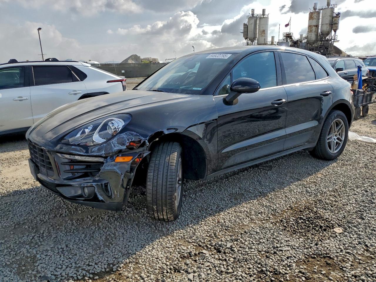 2018 Porsche Macan, VIN WP1AA2A50JLB02355 — Front end