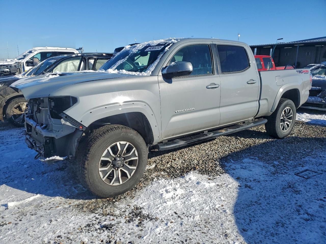 2021 Toyota Tacoma SR5, VIN 3TMDZ5BN2MM108667 — Front end