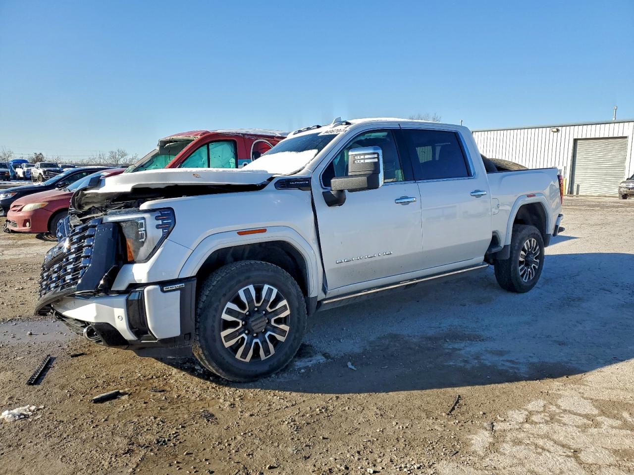 2025 GMC Sierra 2500HD Denali Ultimate, VIN 1GT4UXEY5SF201731 — Side