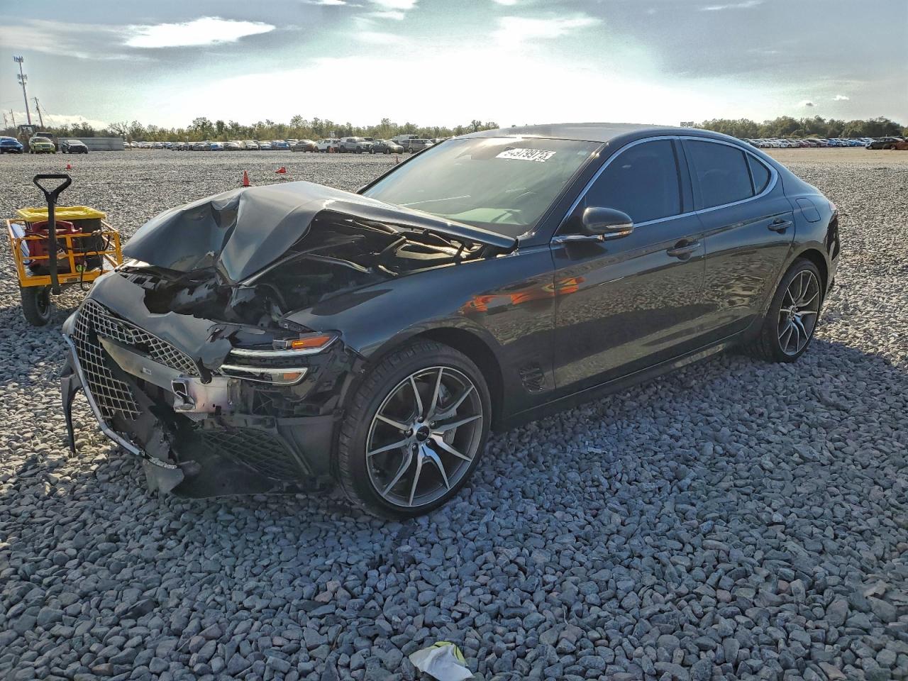 2025 Genesis G70 2.5T, VIN KMTG34SC9SU151372 — Front end