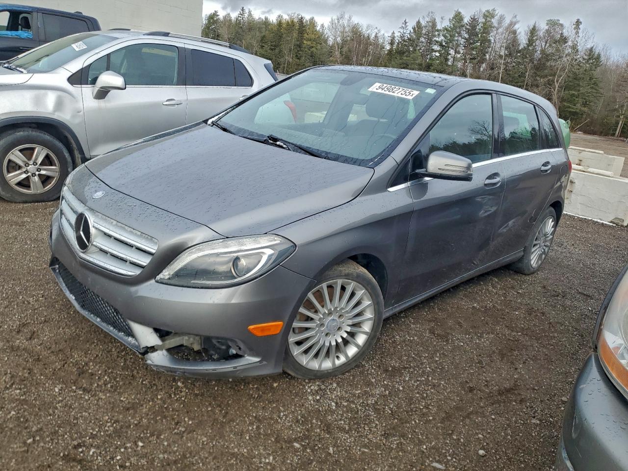 2014 Mercedes-Benz B 250 Sports Tourer, VIN WDDMH4EB6EJ212453 — Mechanical