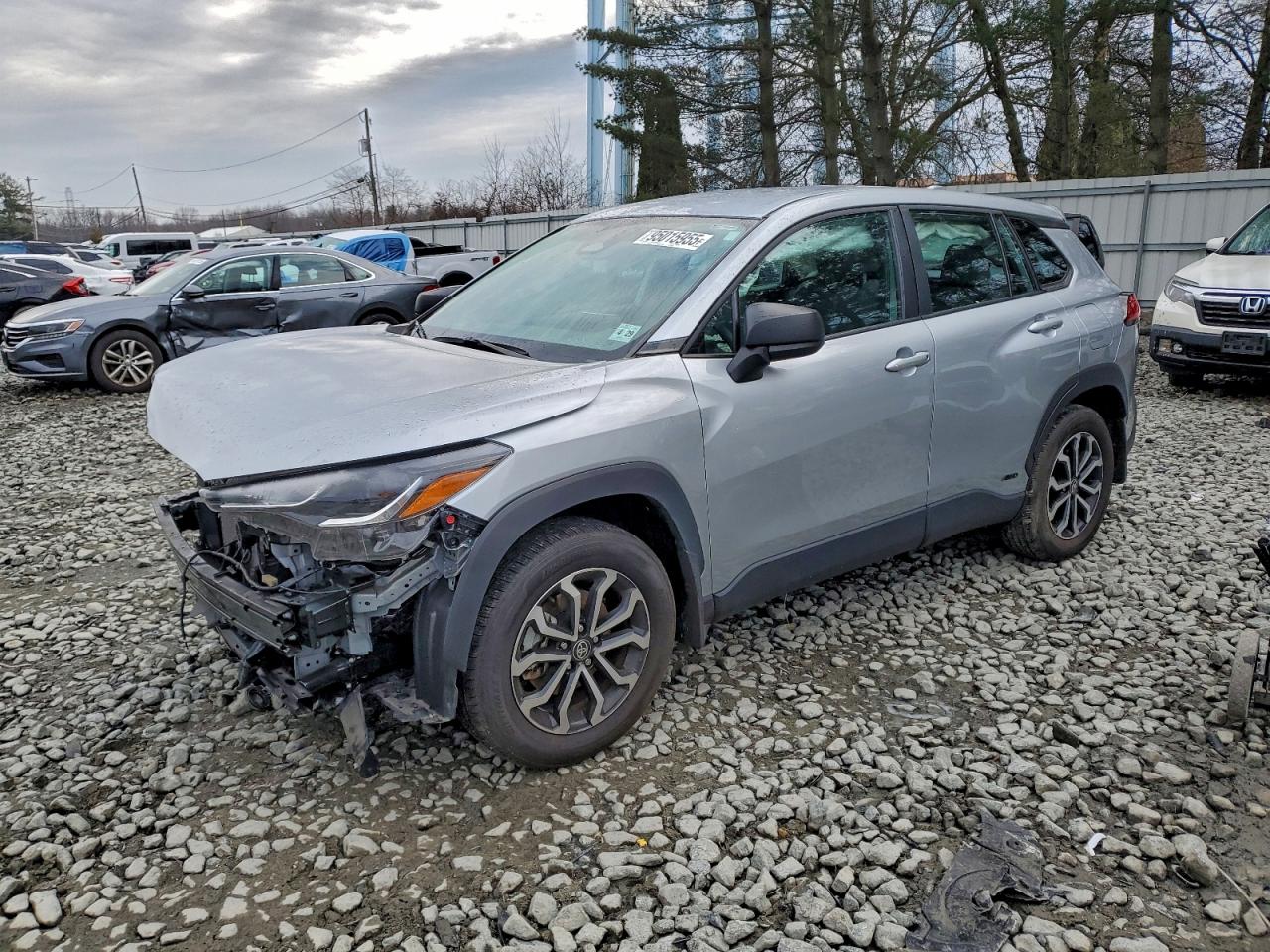 2024 Toyota Corolla Cross Hybrid S, VIN 7MUFBABG3RV028959 — Front end
