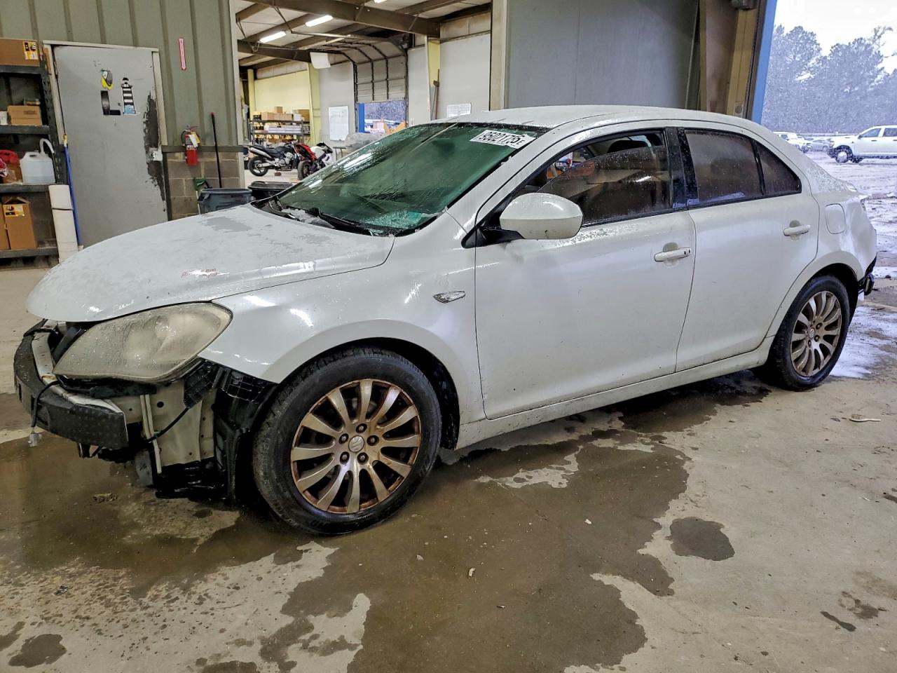 2013 Suzuki Kizashi S, VIN JS2RE9A12D6100078 — Rear end