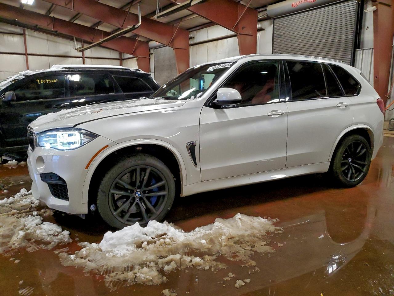2017 BMW X5 M, VIN 5YMKT6C58H0U38987 — Side