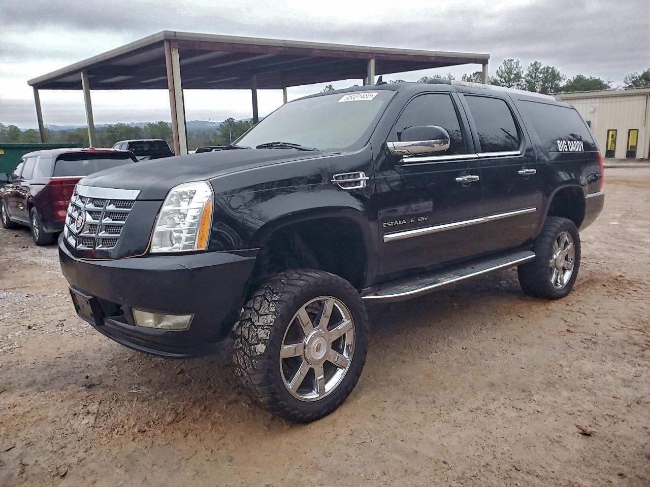 2013 Cadillac Escalade ESV Luxury, VIN 1GYS3HEF4DR303807 — Пожар в салоне
