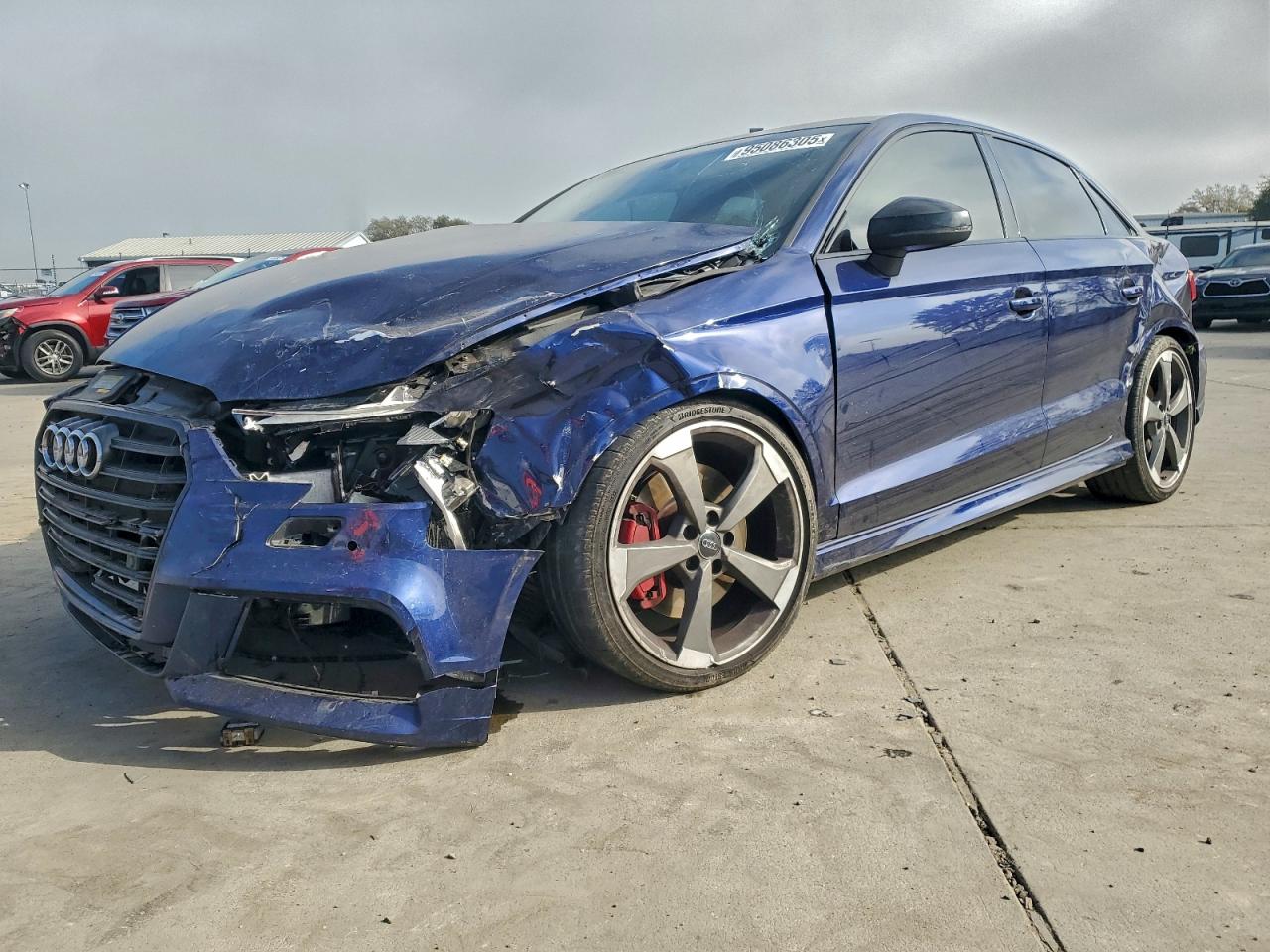 2019 Audi S3 Premium Plus, VIN WAUB1GFF6KA100141 — Перед
