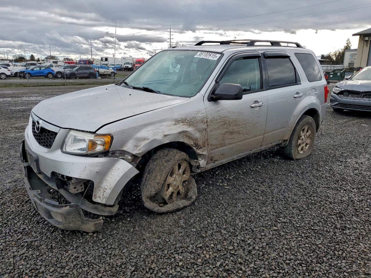 2011 Mazda Tribute Grand Touring, VIN 4F2CY9GG9BKM07206 — Перед
