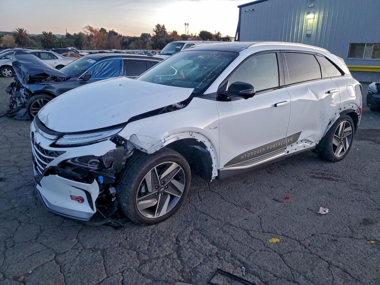 2023 Hyundai NEXO Limited, VIN KM8J84A69PU031690 — Перед