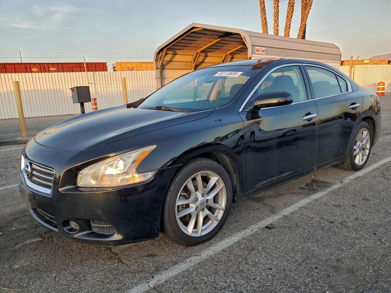 2012 Nissan Maxima SV, VIN 1N4AA5AP4CC823307 — Бок