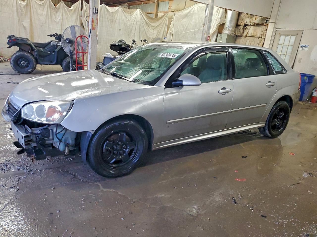 2007 Chevrolet Malibu Maxx LT, VIN 1G1ZT68N27F157675 — Front end