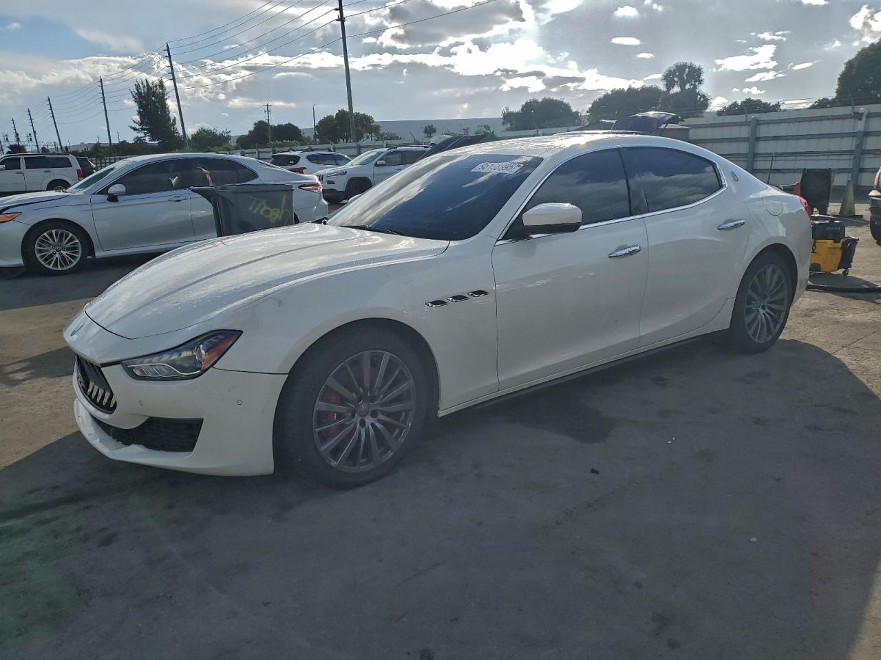 2018 Maserati Ghibli S Q4, VIN ZAM57YTA3J1293095 — Фото с аукциона 1 of 14