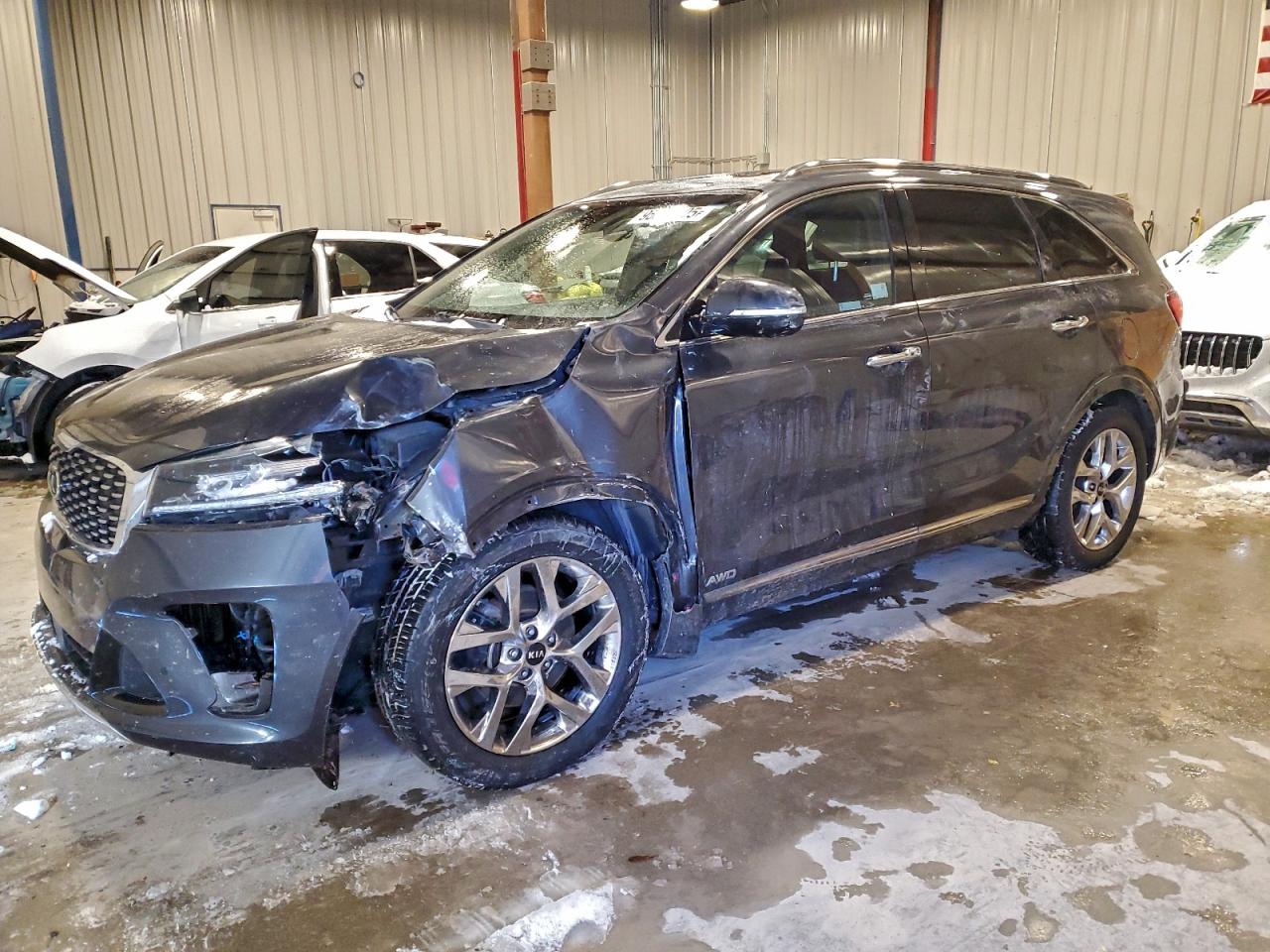 2019 Kia Sorento SX Limited, VIN 5XYPKDA52KG535371 — Front end