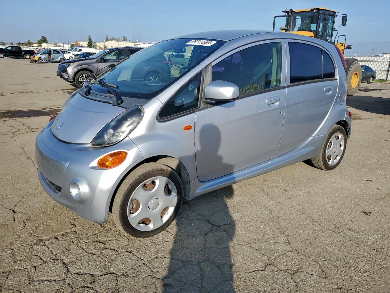 2012 Mitsubishi i-MiEV ES, VIN JA3215H10CU029185 — Minor dents and scratches