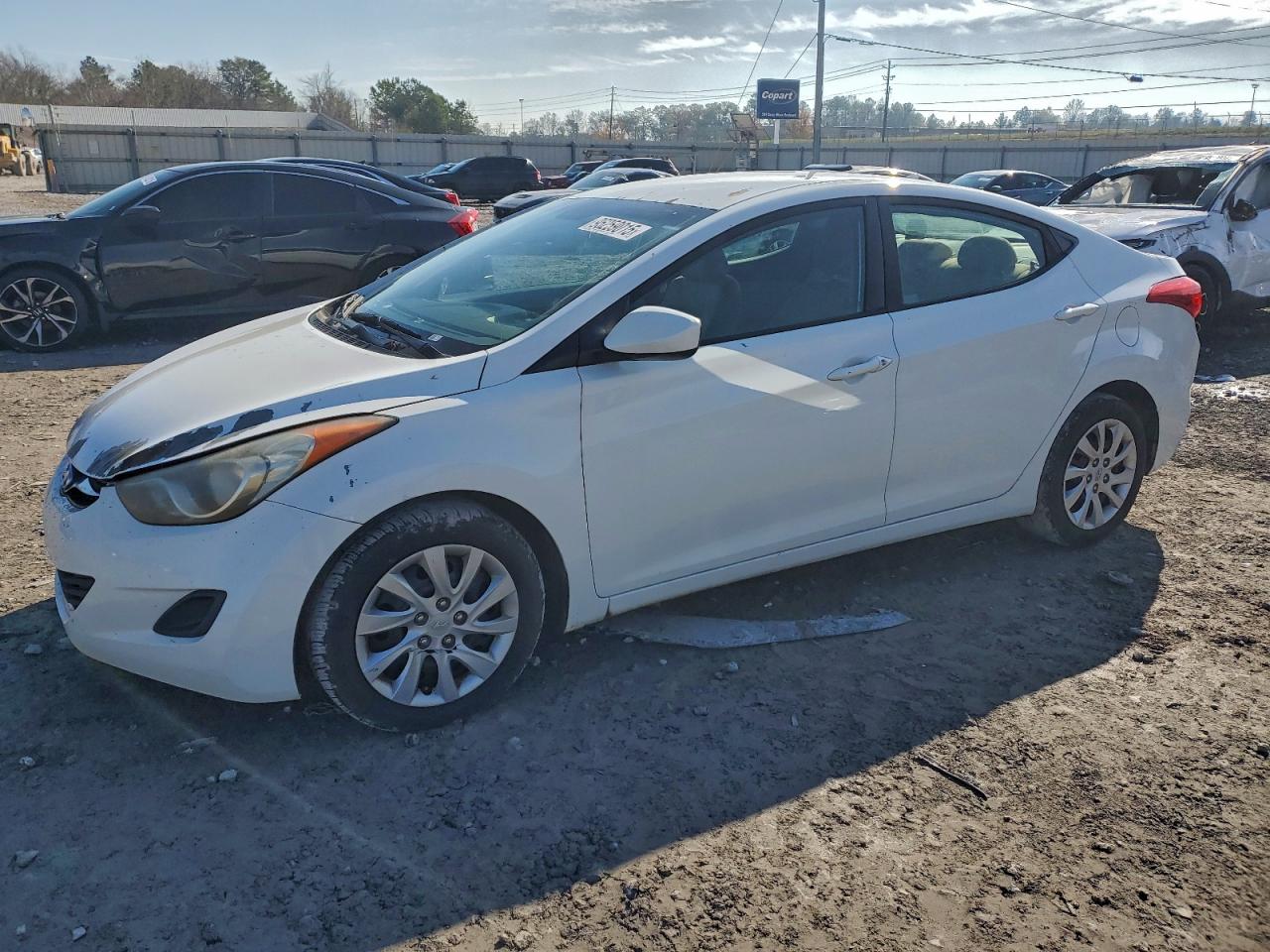 2011 Hyundai Elantra GLS, VIN 5NPDH4AEXBH029457 — Front end