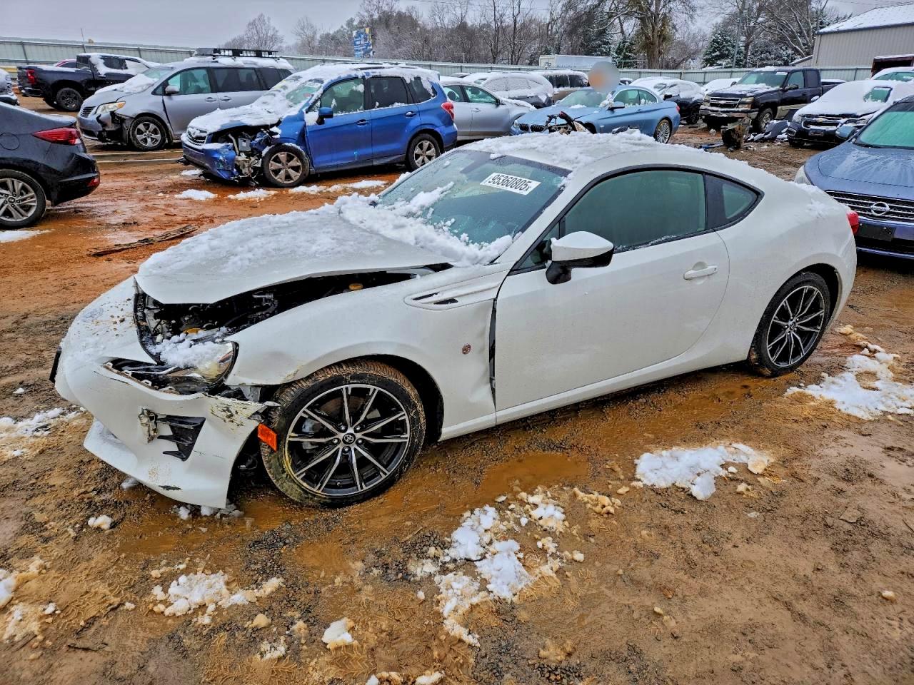 2019 Toyota 86, VIN JF1ZNAA19K8701863 — Front end