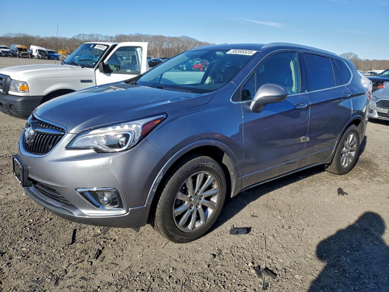 2019 Buick Envision Essence, VIN LRBFX2SA2KD010675 — Бок