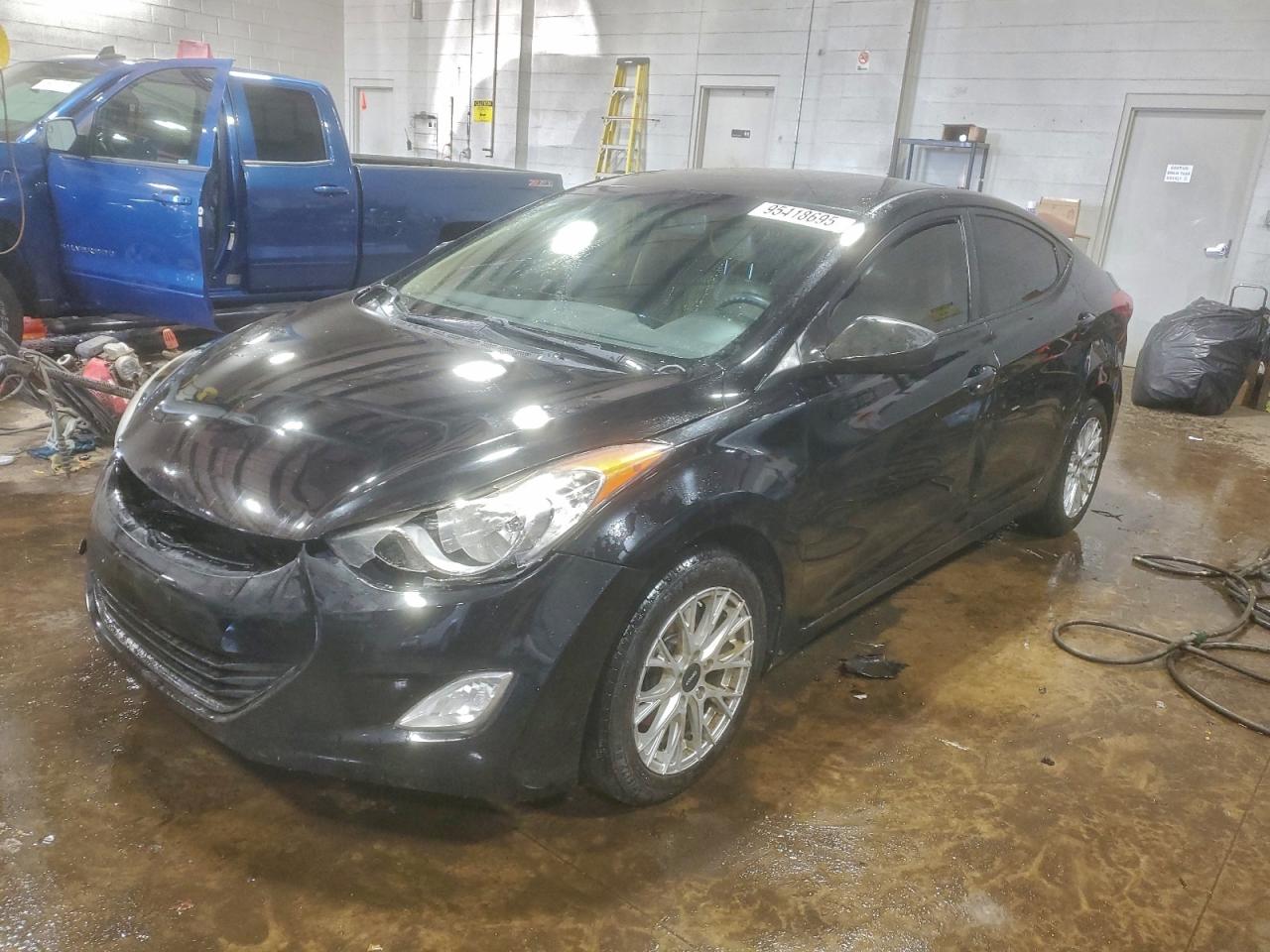 2012 Hyundai Elantra GLS, VIN KMHDH4AE9CU253869 — Front end
