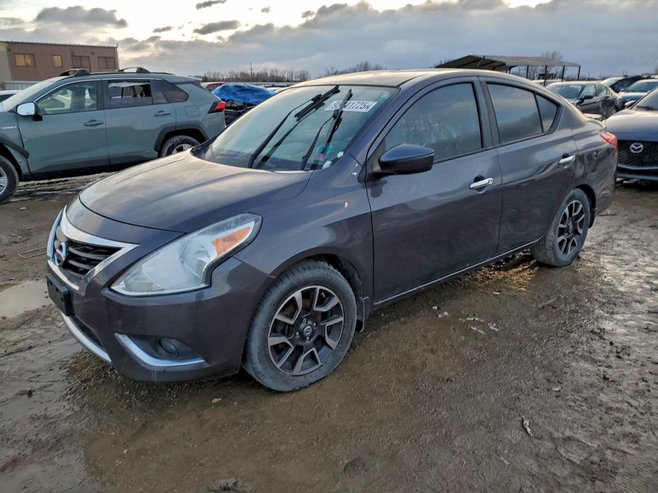 2015 Nissan Versa SV, VIN 3N1CN7AP8FL860066 — Minor dents and scratches