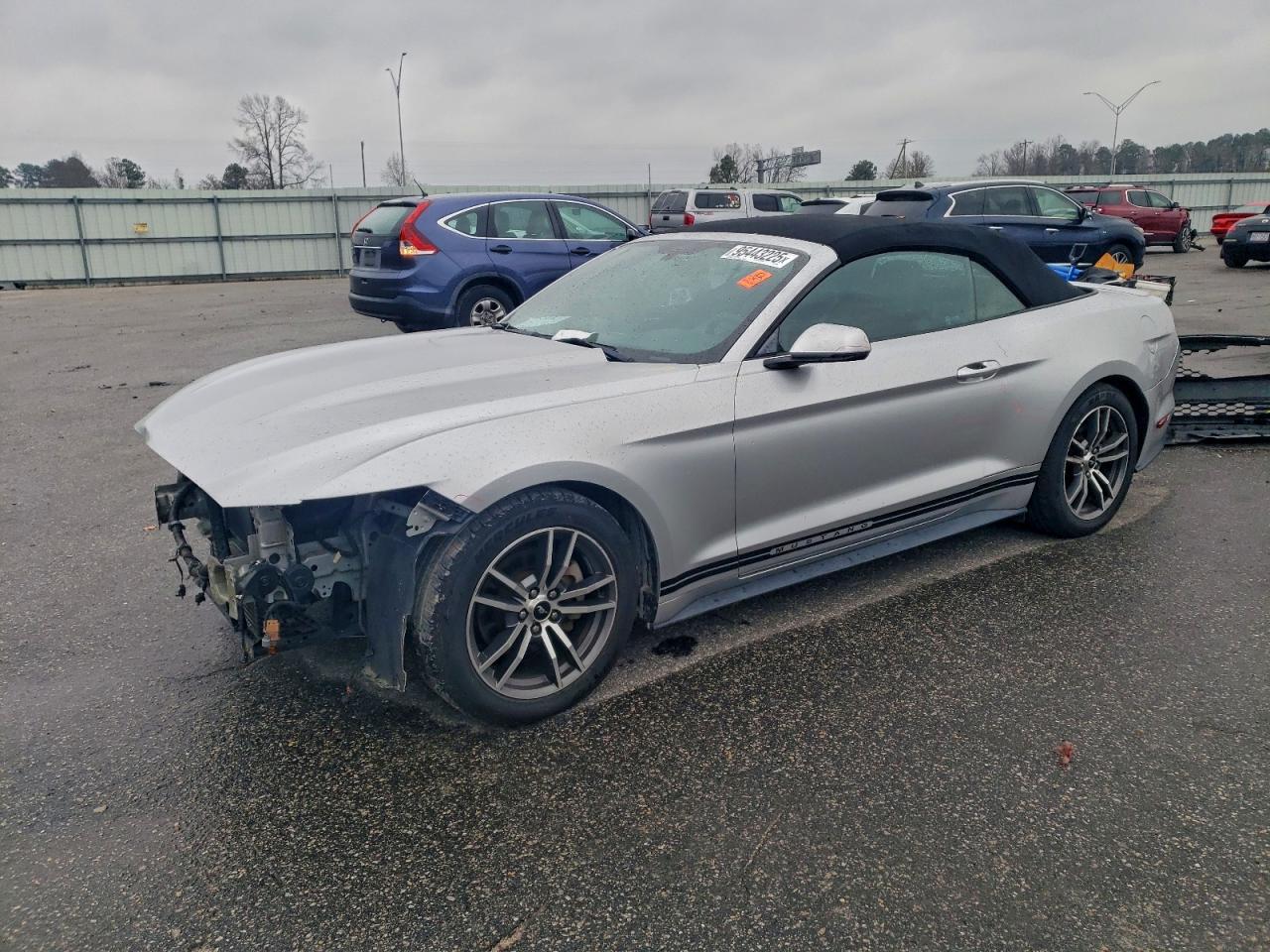 2016 Ford Mustang EcoBoost Premium, VIN 1FATP8UH8G5329085 — Front end