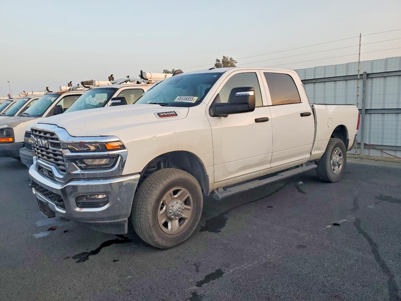 2025 Ram 3500 Tradesman, VIN 3C63R3CJ4SG544712 — Side