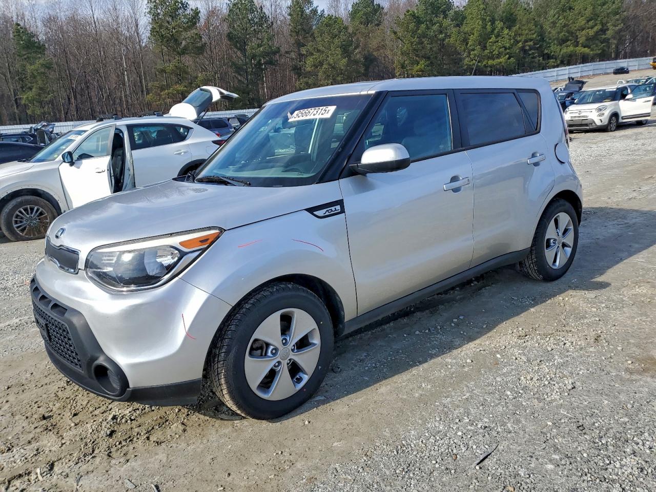 2015 Kia Soul, VIN KNDJN2A26F7790695 — Rear end