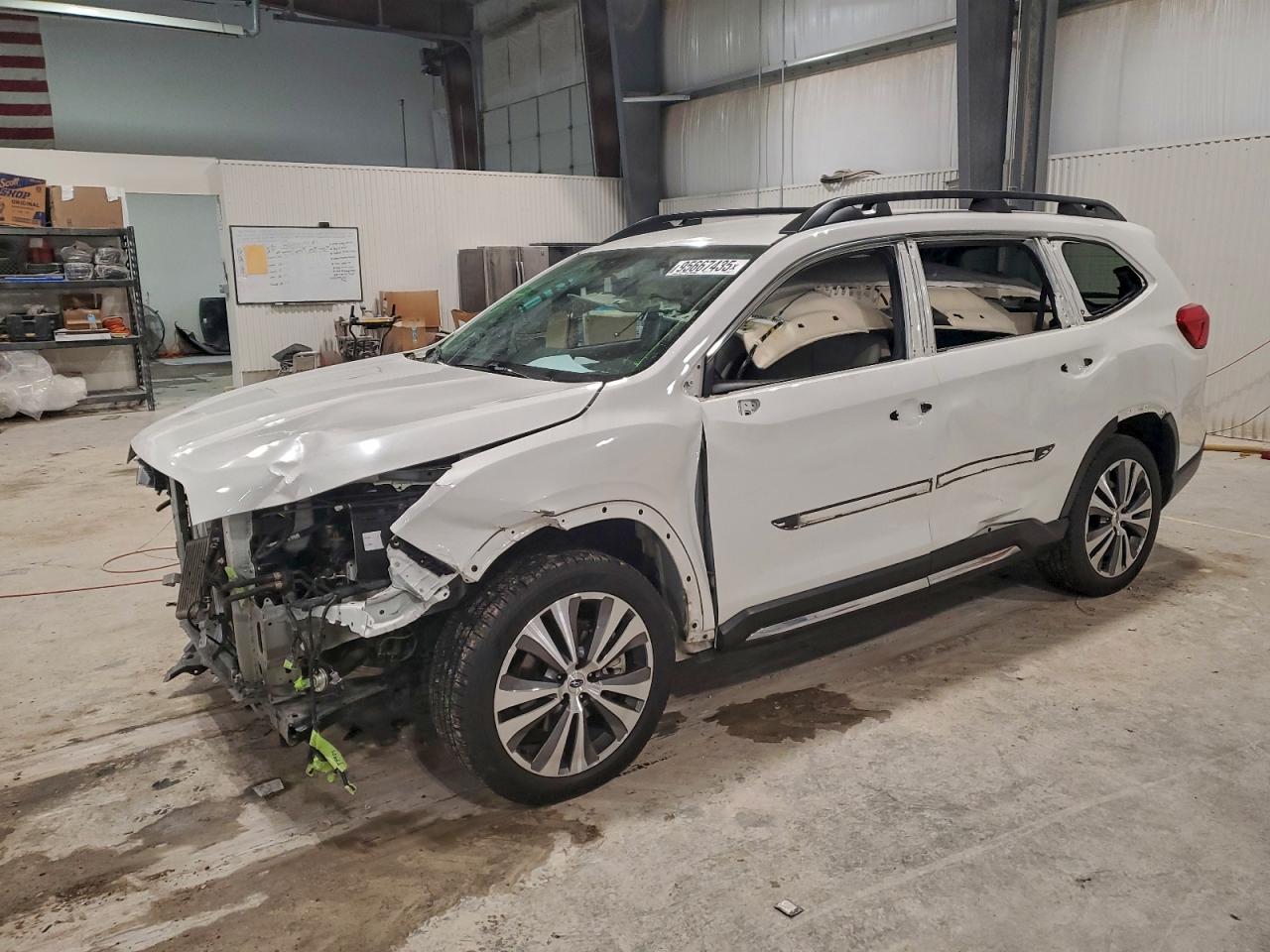 2021 Subaru Ascent Limited, VIN 4S4WMAMD1M3418570 — Side