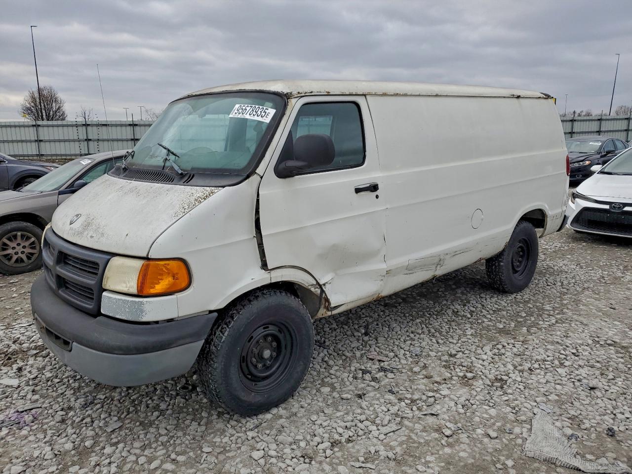 1998 Dodge Cargo, VIN 2B7JB21Y0WK131080 — Side