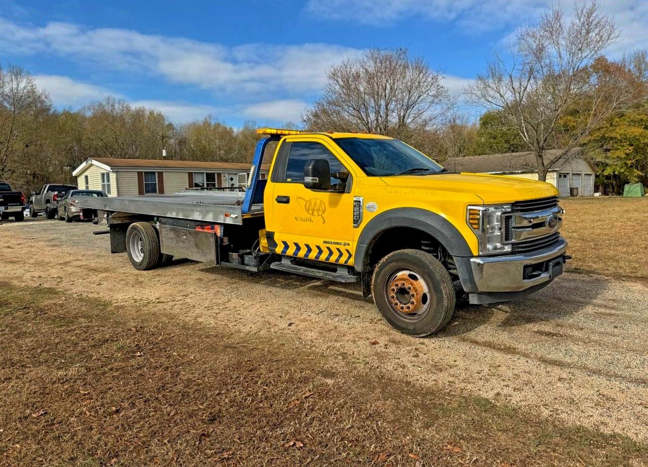 2018 Ford F-550 XL, VIN 1FDUF5GT1JEC29252 — Prior damage history