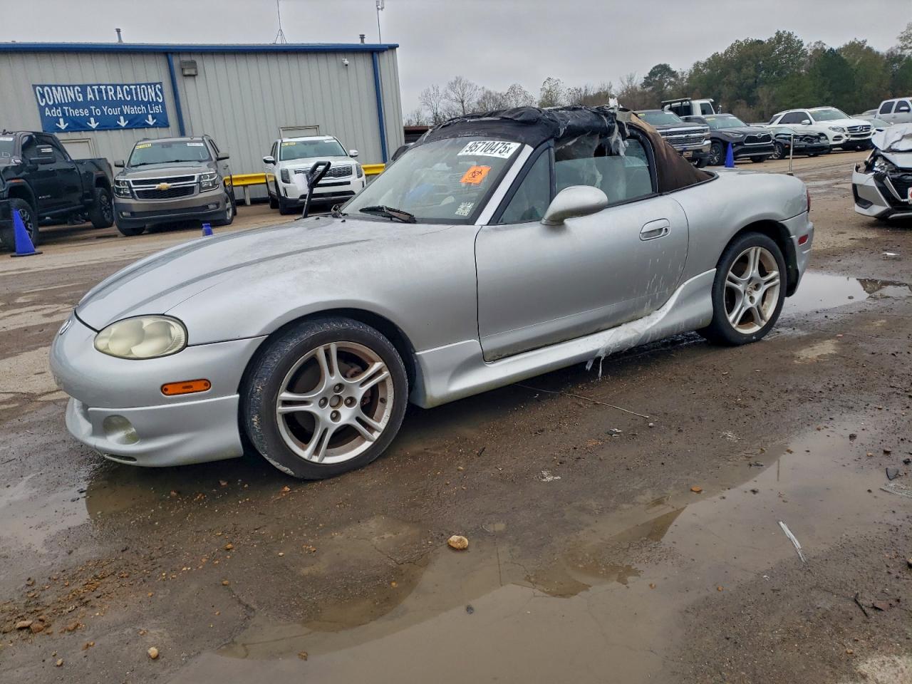 2005 Mazda MX-5 Miata LS, VIN JM1NB353X50413748 — Roof