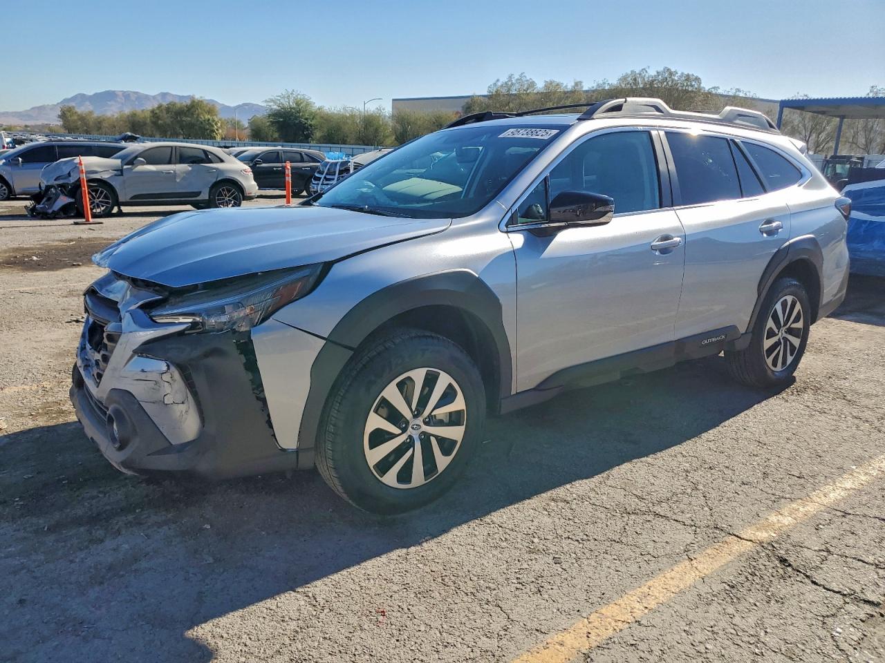 2025 Subaru Outback Premium, VIN 4S4BTAFC0S3254389 — Front end