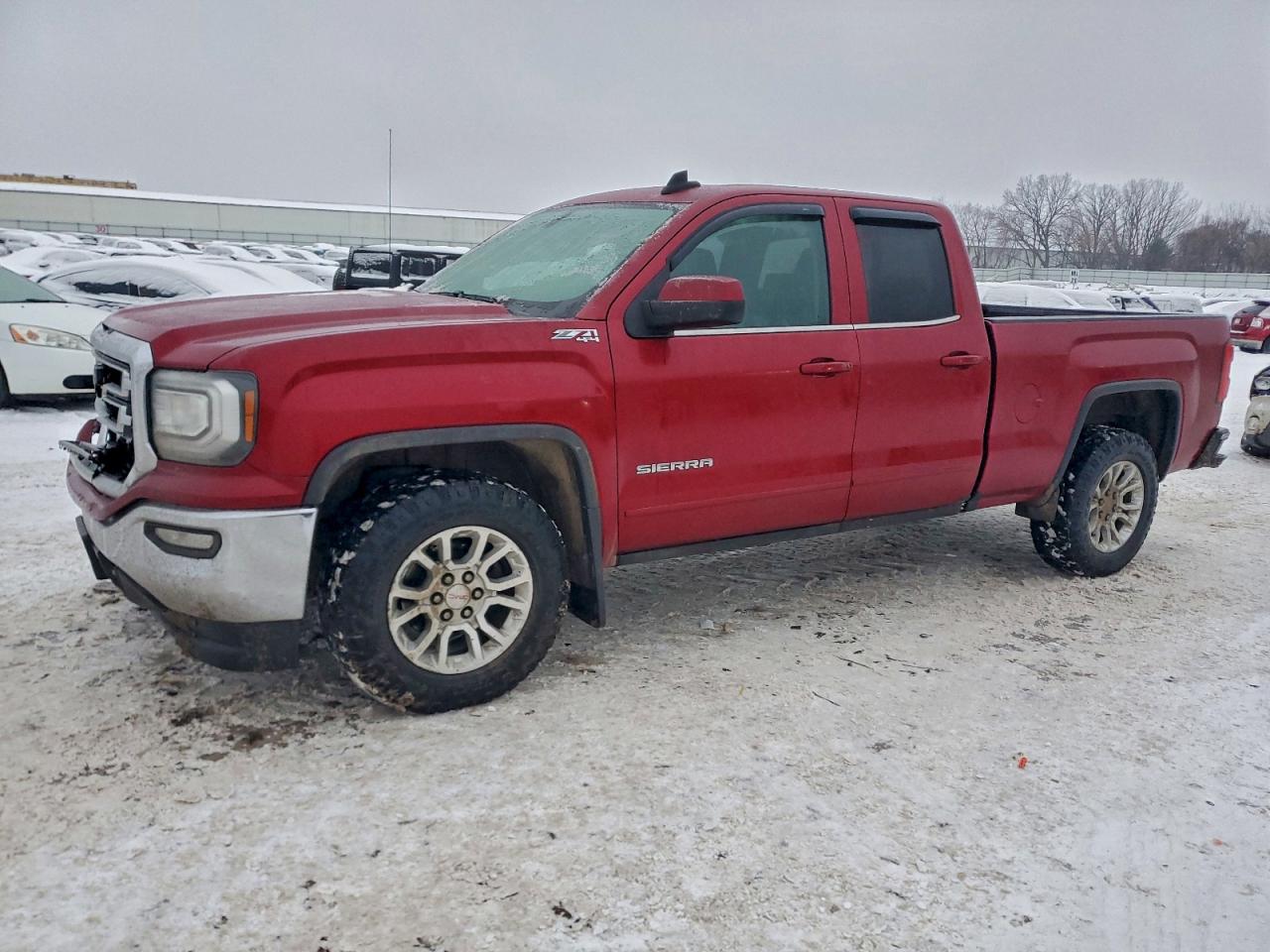 2018 GMC Sierra 1500 SLE, VIN 1GTV2MEC8JZ222776 — Front end
