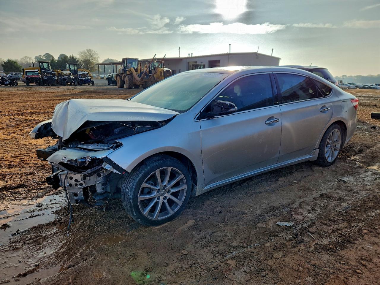 2013 Toyota Avalon XLE Touring, VIN 4T1BK1EB7DU031520 — Front end
