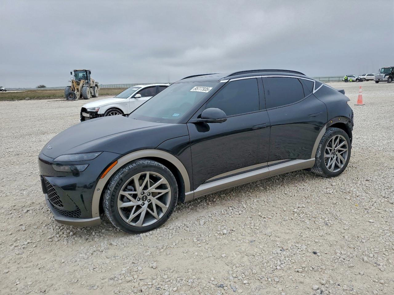 2023 Genesis GV60 Advanced, VIN KMUKCDTC5PU018491 — Rear end