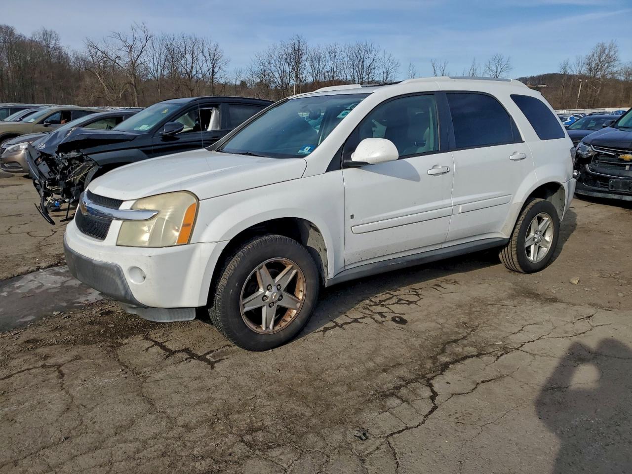 2006 Chevrolet Equinox LT, VIN 2CNDL63F566176453 — Minor dents and scratches