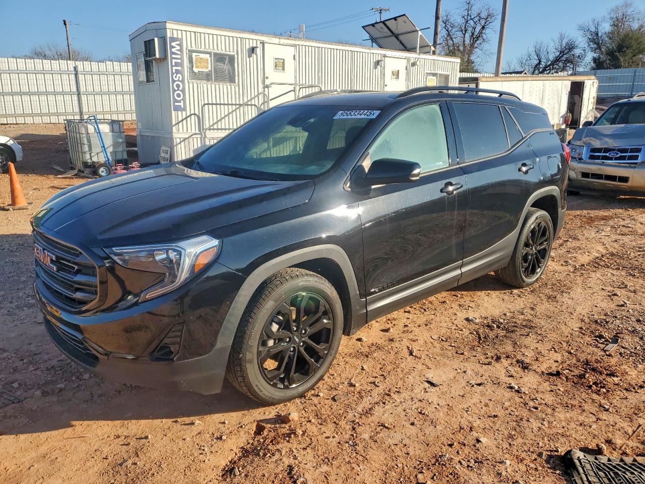 2021 GMC Terrain SLT, VIN 3GKALPEVXML328600 — Пожар в салоне