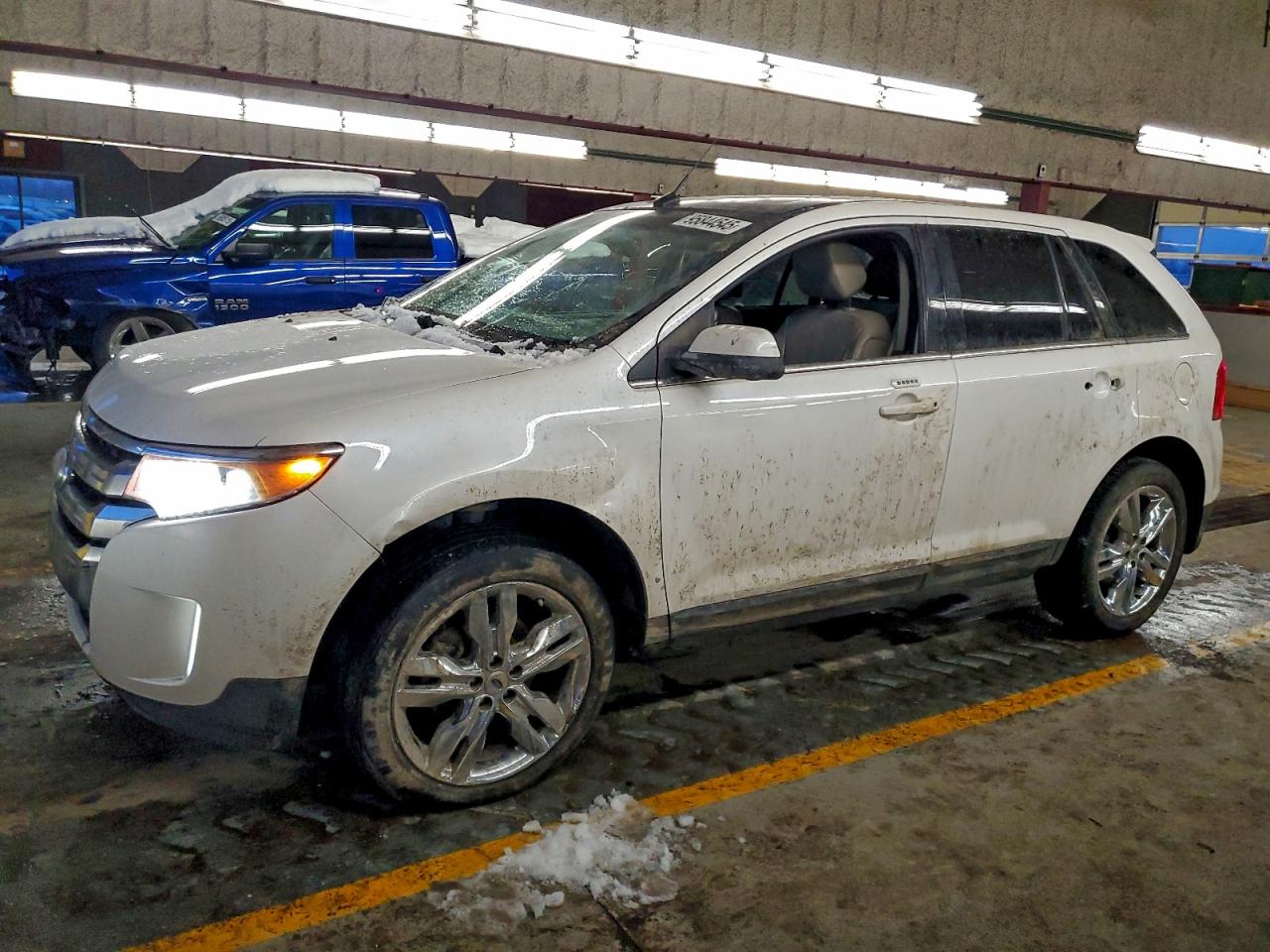 2014 Ford Edge Limited, VIN 2FMDK4KC6EBA04002 — Side