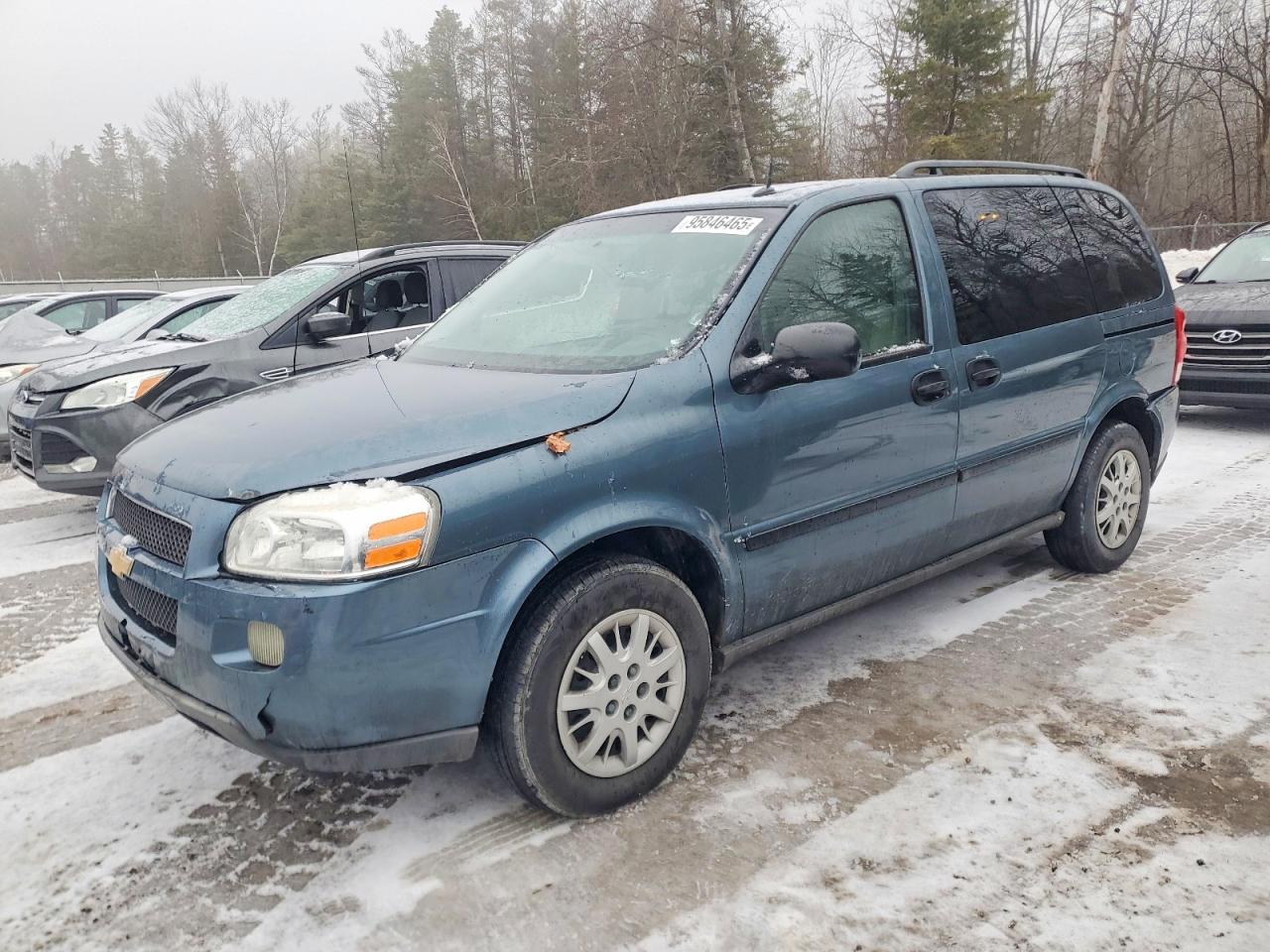 2005 Chevrolet Uplander, VIN 1GNDU03L35D303079 — Rear end
