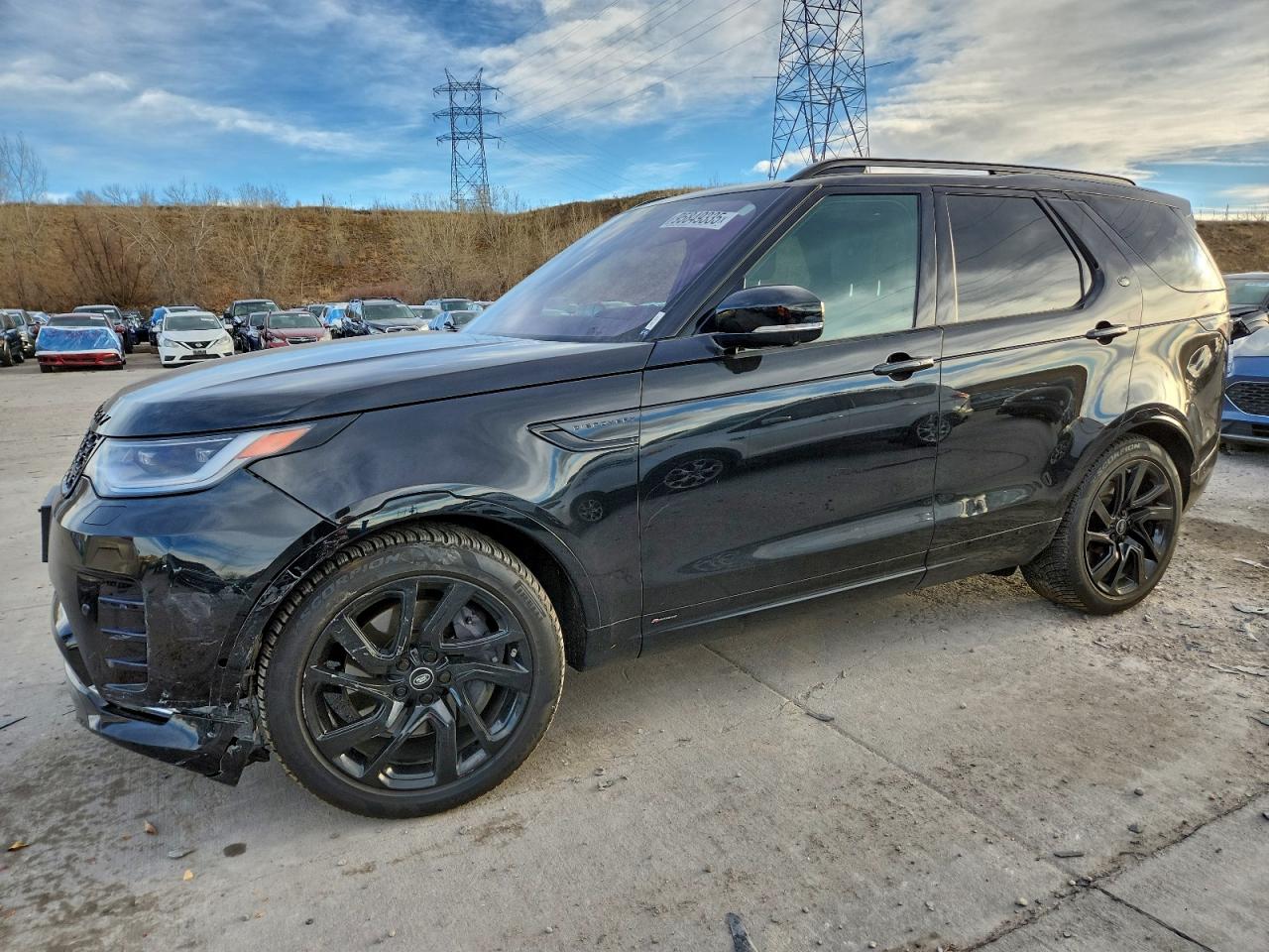 2021 Land Rover Discovery S R-Dynamic, VIN SALRT4RU9M2448266 — Front end
