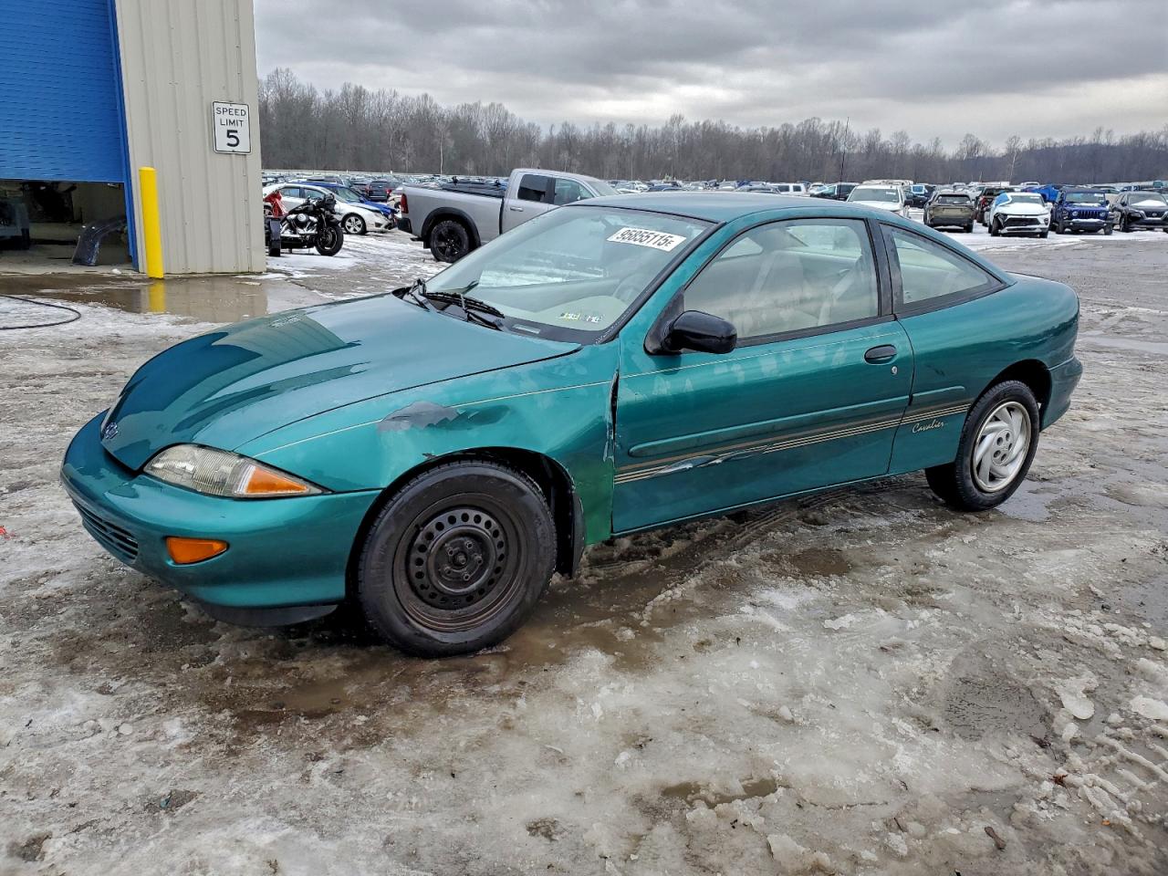 1998 Chevrolet Cavalier, VIN 1G1JC1248W7331788 — Side